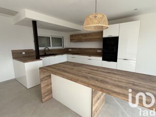  Maison � vendre 4 pi�ces 145 m�