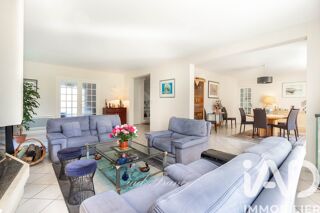  Maison � vendre 9 pi�ces 246 m�