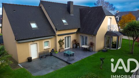   Vente Maison/villa 7 pi�ces Maison - 7 pi�ce(s) - 194 m�