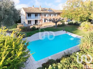  Maison � vendre 6 pi�ces 242 m�