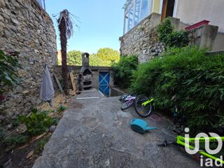  Immeuble � vendre 260 m�