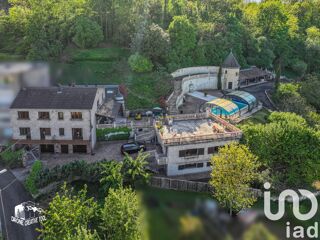  Maison � vendre 8 pi�ces 251 m�