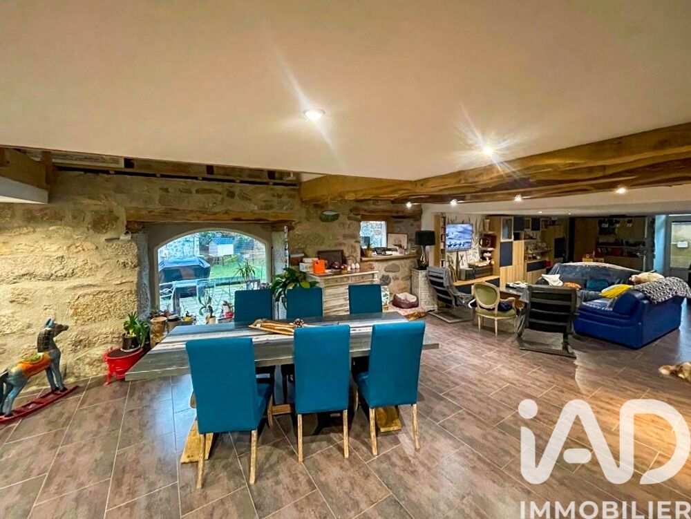 � vendre  Maison Soulages-Bonneval (12210)