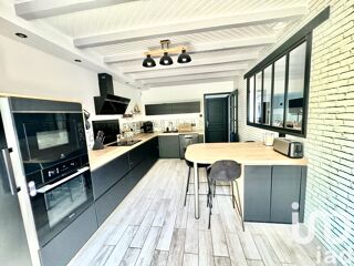  Maison � vendre 6 pi�ces 200 m�