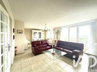  Maison � vendre 6 pi�ces 205 m�