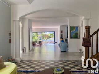  Maison � vendre 8 pi�ces 240 m�