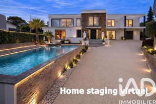  Maison � vendre 9 pi�ces 319 m�