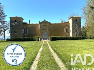  Propri�t�/ch�teau � vendre 15 + pi�ces 1380 m�