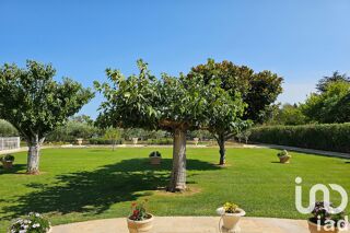  Maison � vendre 9 pi�ces 220 m�