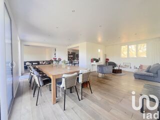  Maison � vendre 8 pi�ces 214 m�