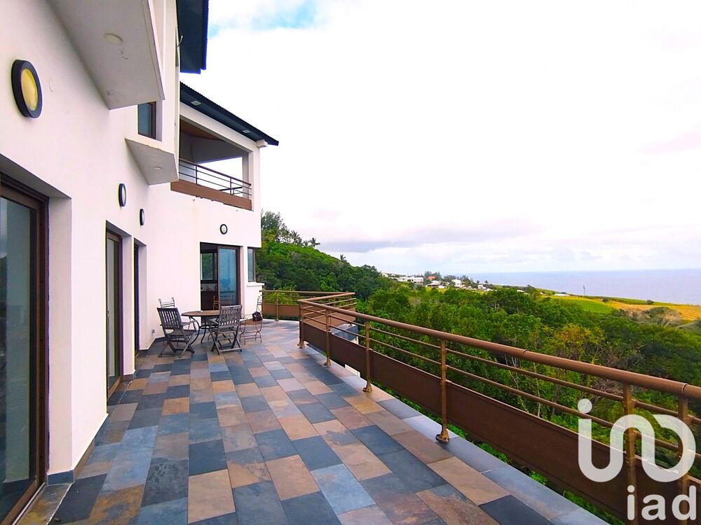 � vendre  Villa Petite-�le (97429)