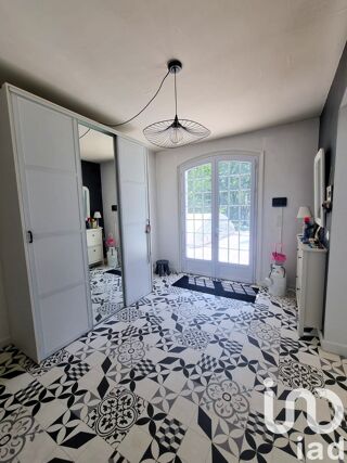  Maison � vendre 9 pi�ces 220 m�