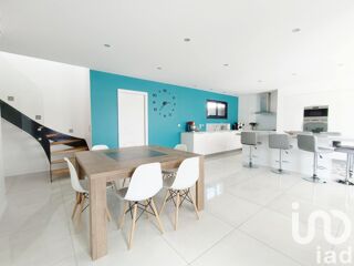  Villa � vendre 5 pi�ces 165 m�