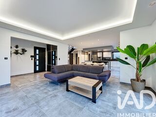  Maison  vendre 7 pices 136 m