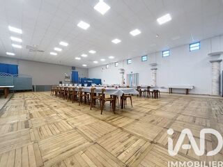  Immeuble � vendre 660 m�