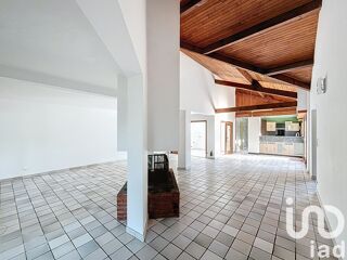  Maison  vendre 5 pices 260 m