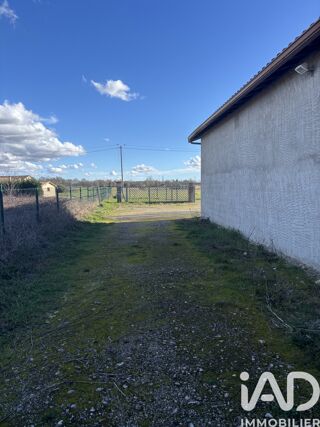  Parking / Garage � vendre 210 m�