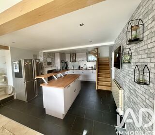  Maison � vendre 7 pi�ces 242 m�