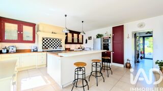  Maison � vendre 8 pi�ces 210 m�