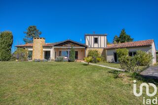  Villa  vendre 6 pices 197 m Sarlat-la-canda