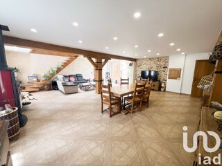  Maison  vendre 9 pices 350 m