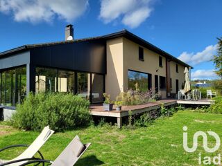  Maison � vendre 10 pi�ces 305 m�