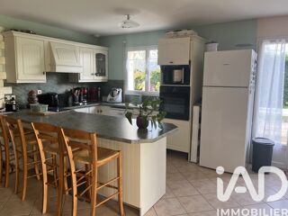  Maison  vendre 8 pices 117 m