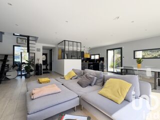  Villa � vendre 7 pi�ces 165 m�