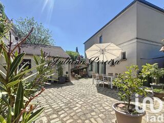  Maison � vendre 9 pi�ces 205 m�