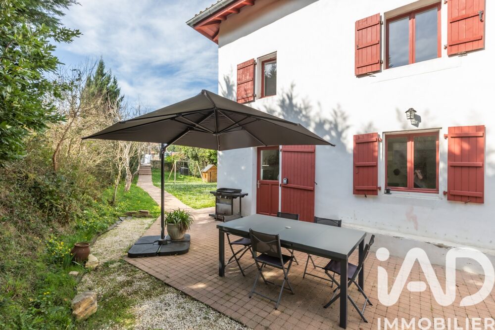 � vendre  Maison Gu�thary (64210)