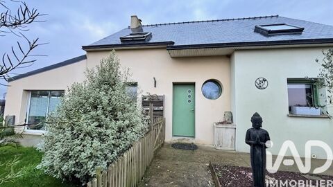   Vente Maison traditionnelle 7 pi�ces Maison - 7 pi�ce(s) - 136 m�