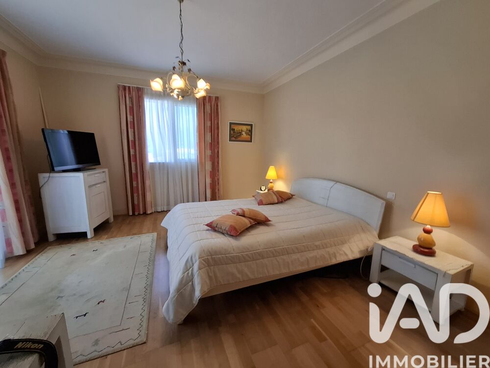 � vendre  Villa Roquefort-les-Pins (06330)