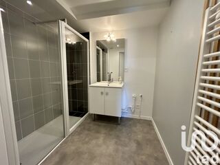  Appartement  vendre 3 pices 64 m