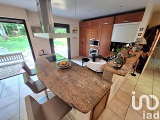  Maison  vendre 8 pices 196 m