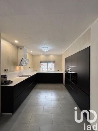  Maison � vendre 6 pi�ces 165 m�