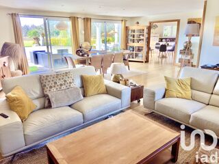  Maison  vendre 7 pices 256 m