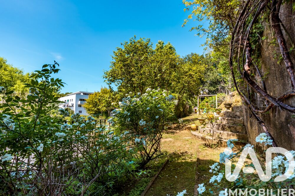 � vendre  Villa Bayonne (64100)