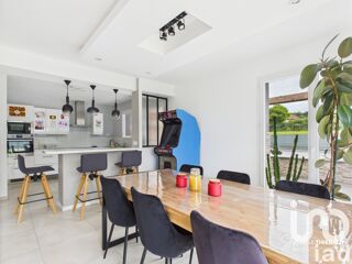  Maison � vendre 6 pi�ces 165 m�