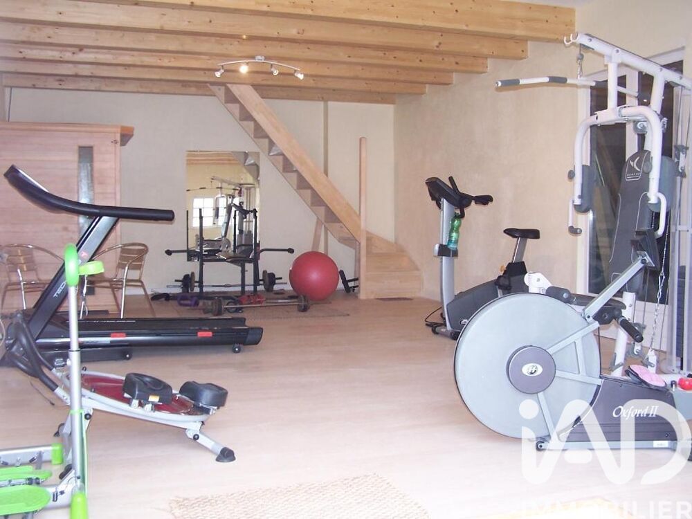 � vendre  Maison Courcelles (17400)