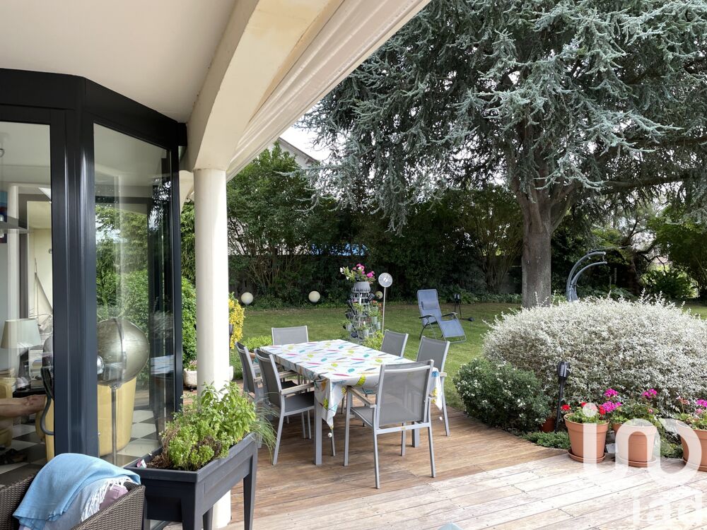  vendre  Villa Montreuil-Bellay (49260)