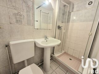  Immeuble � vendre 84 m�