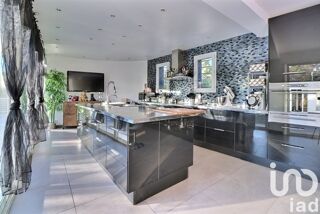  Maison � vendre 7 pi�ces 279 m�