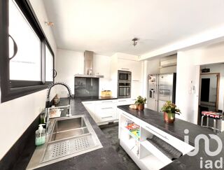  Maison  vendre 6 pices 165 m