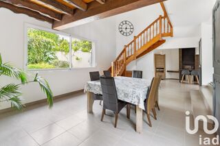  Maison  vendre 6 pices 200 m