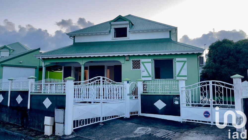 Vente Maison Vente Maison/villa 6 pi�ces Baie-mahault