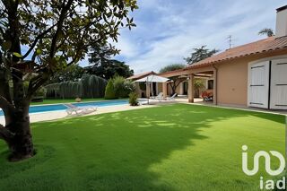  Maison � vendre 8 pi�ces 246 m�