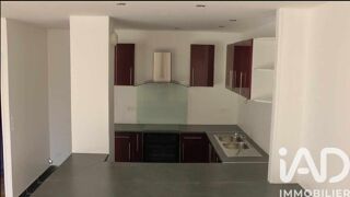  Immeuble � vendre 151 m�