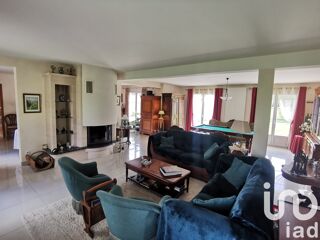  Maison � vendre 8 pi�ces 242 m�