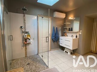  Maison � vendre 7 pi�ces 213 m�