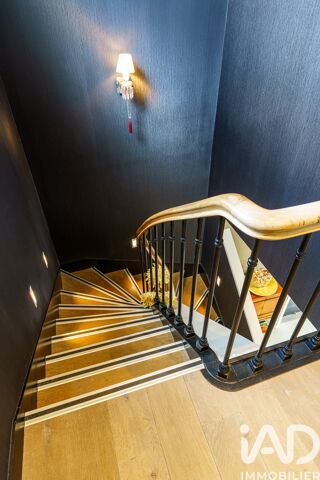  Appartement � vendre 8 pi�ces 240 m�